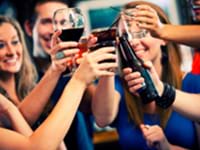 Zaalarrangement (huur, drankjes en catering) buiten de stad Leiden maar wel in de regio Zaalarrangement (huur, drankjes en catering) buiten de stad Leiden maar wel in de regio