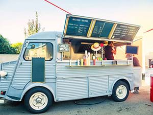 Je eigen Foodtruckfestival op je bruiloft in Wassenaar Je eigen Foodtruckfestival op je bruiloft in Wassenaar