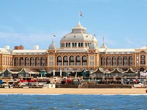 Grand Hotel Amrâth Kurhaus: congreslocatie op 5 km van het centrum van Den Haag Grand Hotel Amrâth Kurhaus: congreslocatie op 5 km van het centrum van Den Haag