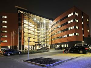 Van der Valk hotel Blijdorp: vergaderlocatie op 3 km van het centrum van Rotterdam Van der Valk hotel Blijdorp: vergaderlocatie op 3 km van het centrum van Rotterdam
